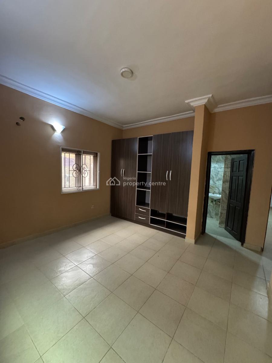 Spacious 3 Bedroom Apartment, Chevron, Lekki Expressway, Lekki, Lagos, Flat / Apartment for Rent