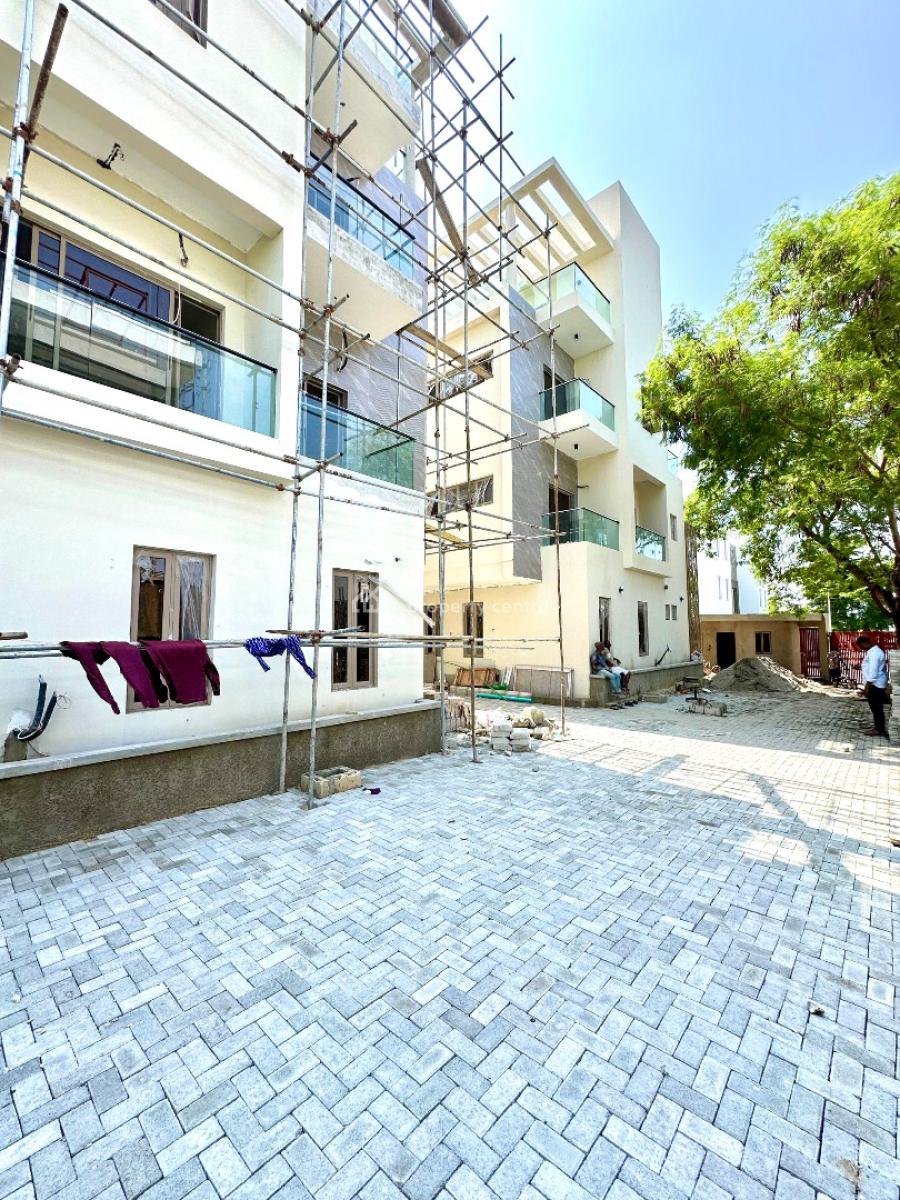 Water Front 3bedrooms Apartment with Swimming Pool Available, Banana Island, Banana Island, Ikoyi, Lagos, Flat / Apartment for Sale