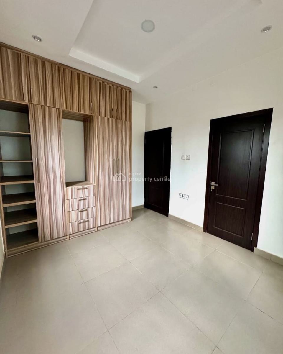 2 Bedroom Apartment, Ikate Elegushi, Lekki, Lagos, Flat / Apartment for Sale