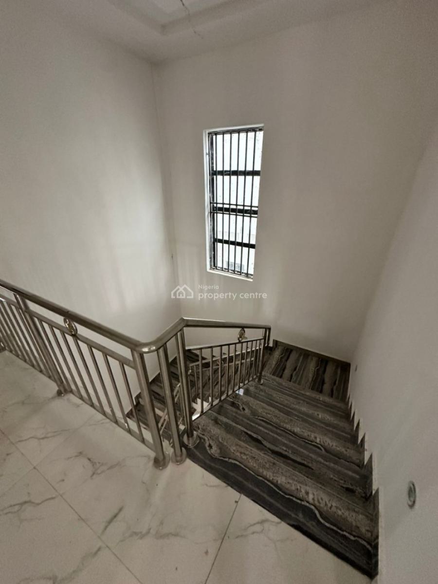 Beautifully Built 4 Bedroom Detached Duplex with 1 Room Bq, Guzape Hills, Guzape District, Abuja, House for Sale