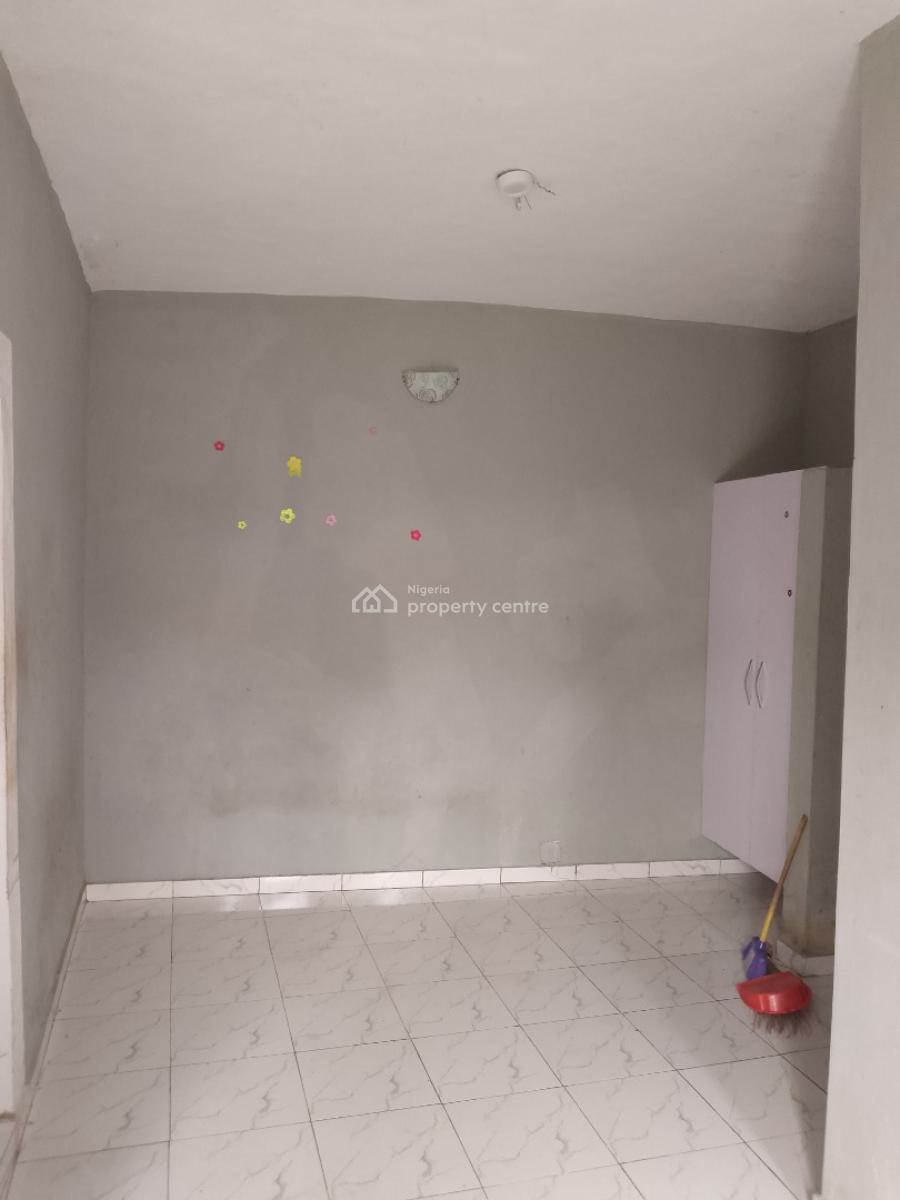 Massive Aroomself Walkable, Back of Uba Awoyaya Ibeju-lekki, Awoyaya, Ibeju Lekki, Lagos, Self Contain (single Rooms) for Rent