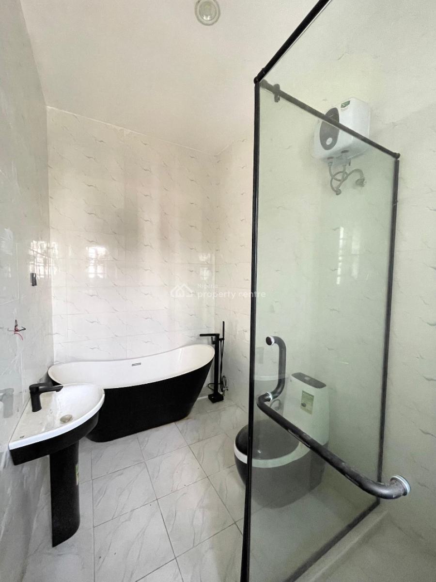 5 Bedroom Fully Detached, Lekki, Lagos, Detached Duplex for Sale