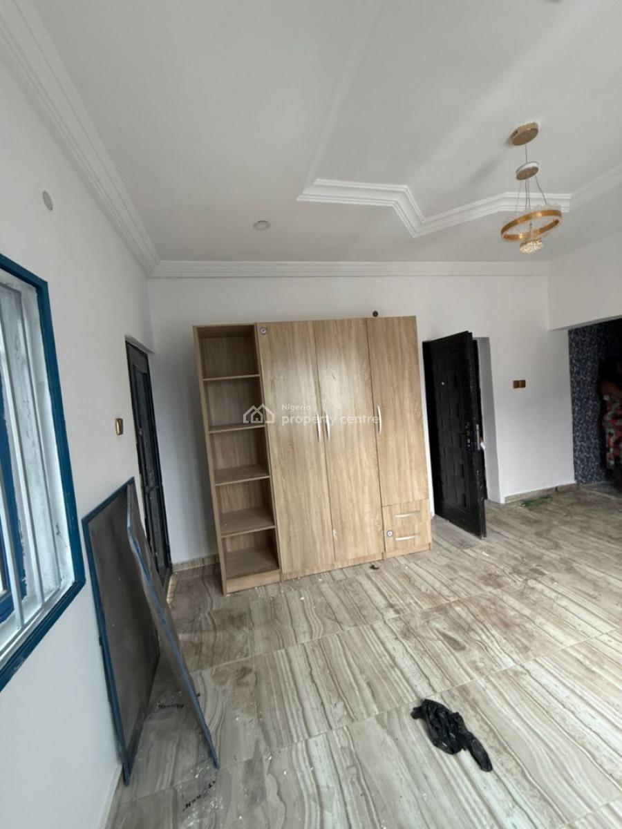a Standard Self-contained, Ogombo Ajah, Lekki Phase 2, Lekki, Lagos, Self Contain (single Rooms) for Rent