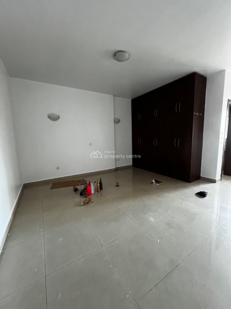 Lovely Spacious 3 Bedroom Apartment with Bq, Ikoyi, Lagos, Flat / Apartment for Rent