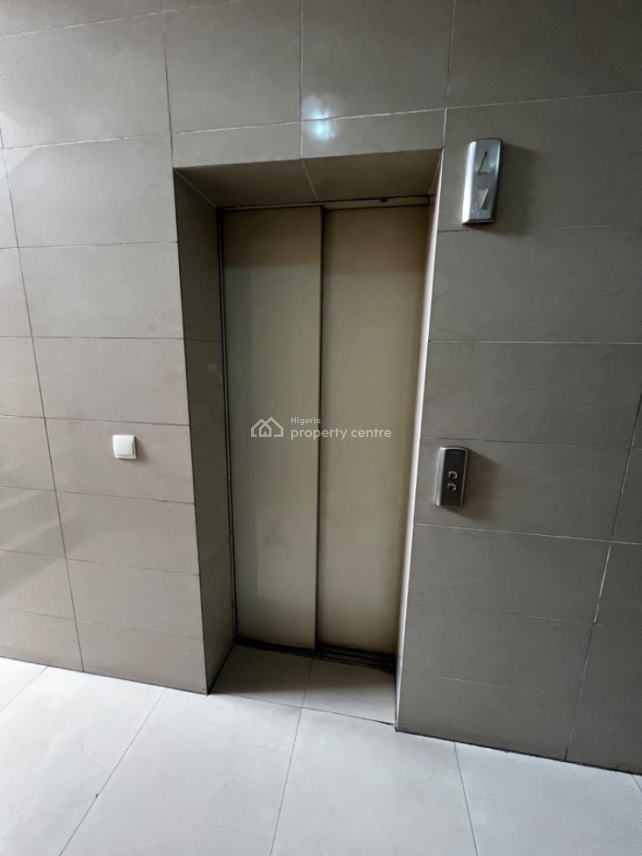 Lovely Spacious 3 Bedroom Apartment with Bq, Ikoyi, Lagos, Flat / Apartment for Rent