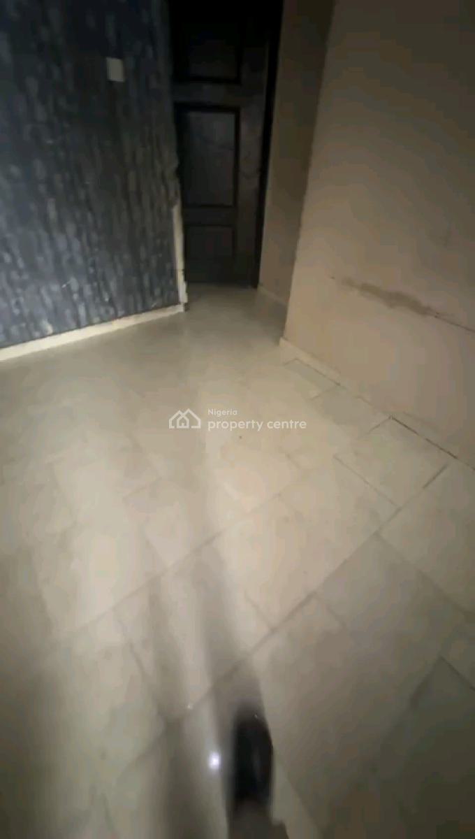 Neatly Used and Standard 2bedroom Flat in a Secured Environment, Fadeyi, Shomolu, Lagos, Flat / Apartment for Rent