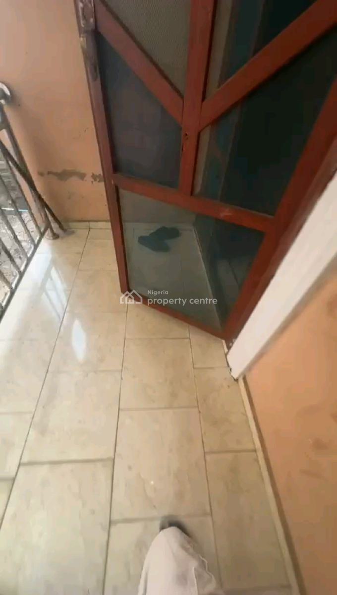 Neatly Used and Standard 2bedroom Flat in a Secured Environment, Fadeyi, Shomolu, Lagos, Flat / Apartment for Rent
