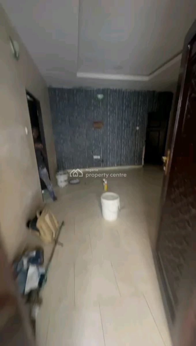 Neatly Used and Standard 2bedroom Flat in a Secured Environment, Fadeyi, Shomolu, Lagos, Flat / Apartment for Rent