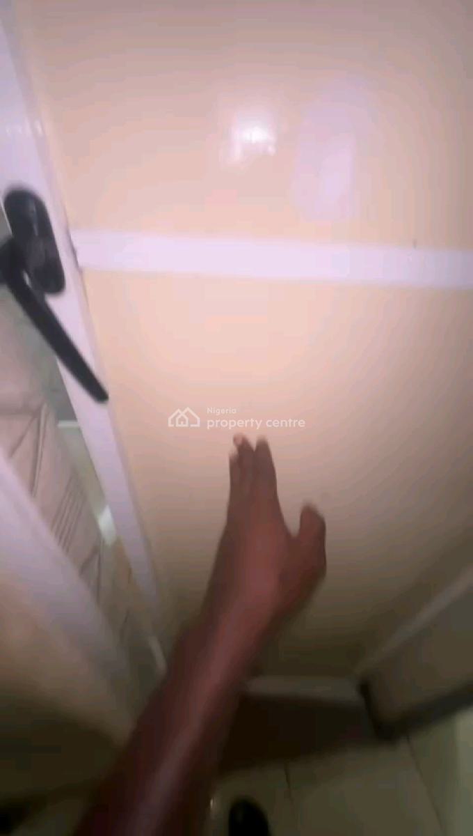 Neatly Used and Standard 2bedroom Flat in a Secured Environment, Fadeyi, Shomolu, Lagos, Flat / Apartment for Rent