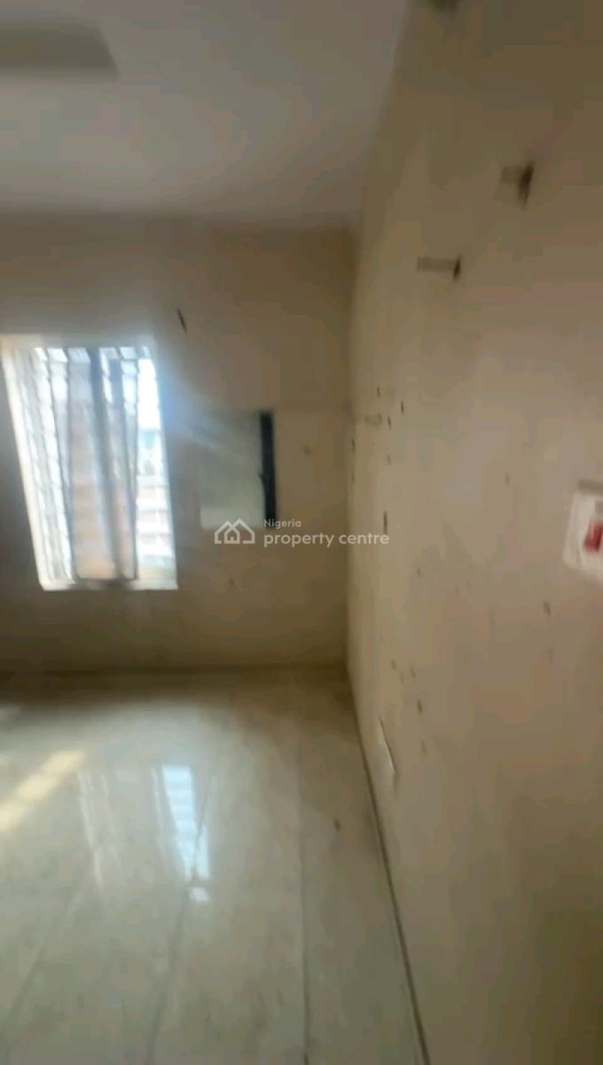 Neatly Used and Standard 2bedroom Flat in a Secured Environment, Fadeyi, Shomolu, Lagos, Flat / Apartment for Rent