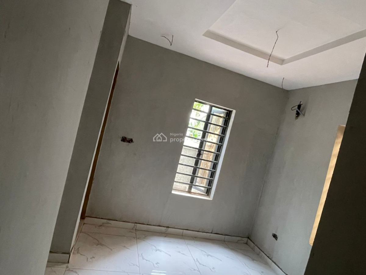 Luxury 2 Bedroom Semi Detached Terrace + Maids Room, Royal Pine Estate, Orchid Road, Lafiaji, Lekki, Lagos, Terraced Duplex for Sale