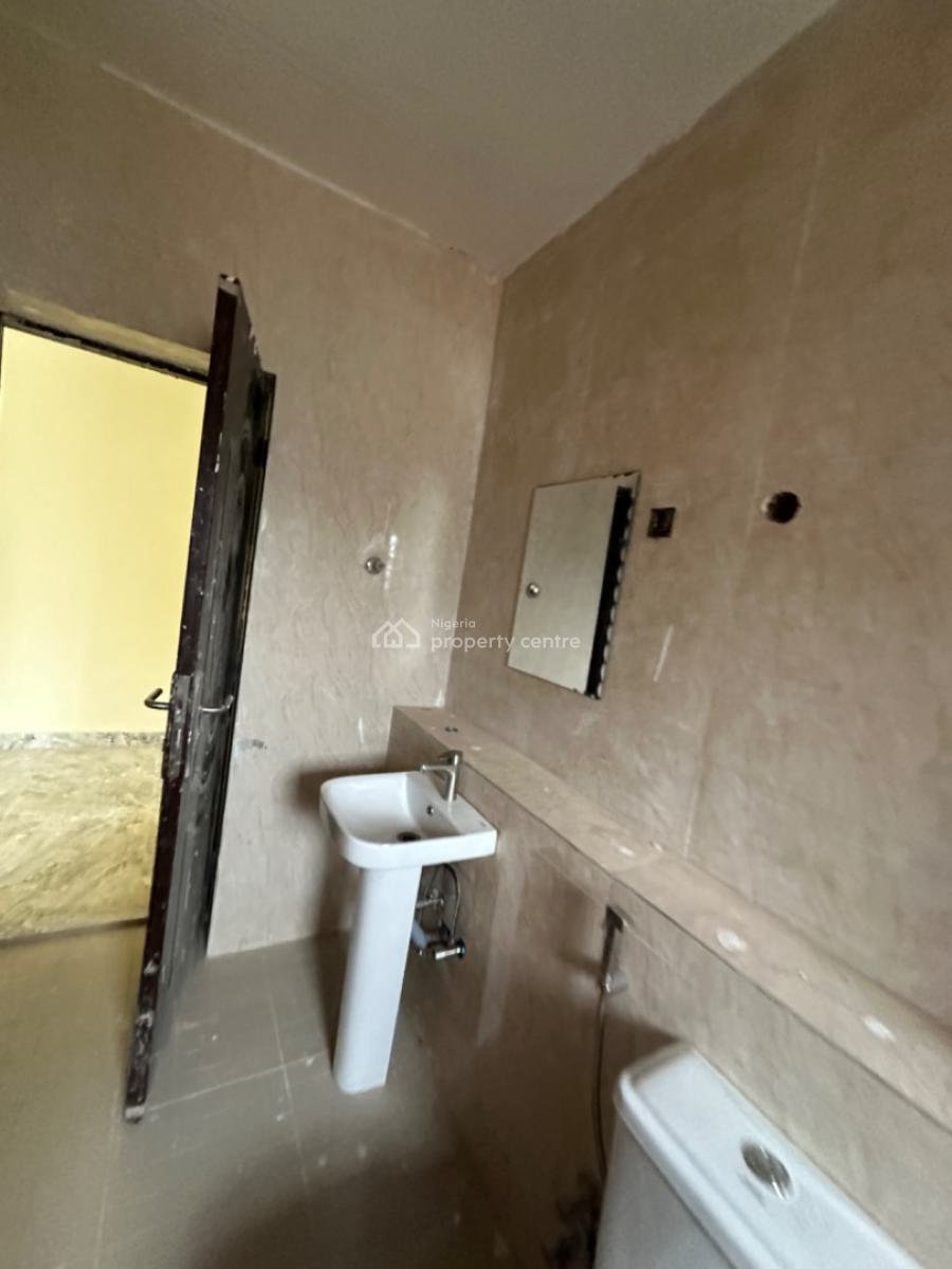 Luxury Smart 3 Bedroom Duplex with Bq, By Sunnyvale Road, Lokogoma District, Abuja, Terraced Duplex for Rent