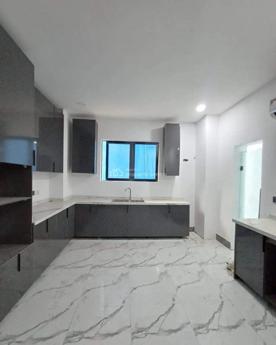 Newly Built and Serviced with 24/7 Power Supply 3 Bedroom En-suite Mai, Ikoyi, Lagos, Flat / Apartment for Rent
