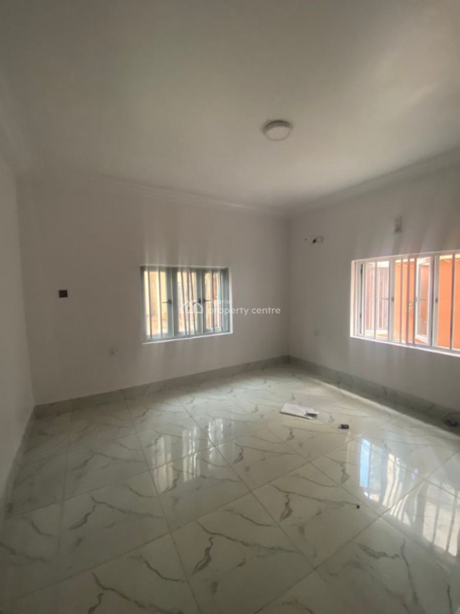 Well-structured 2 Bedroom Apartment, Chevron, Lekki, Lagos, Flat / Apartment for Rent