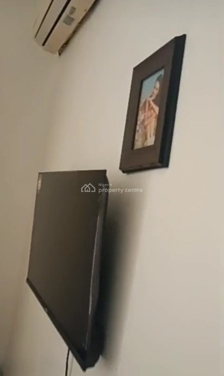 Serviced Room Selfcon( Upstairs) - Video Available, Victoria Crest Estate Orchid Road, Lekki, Lagos, Self Contain (single Rooms) for Rent