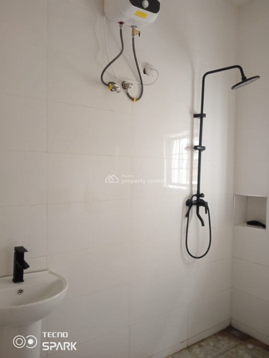 Standard Spaciously Built Brand New 3 Bedrooms Flat, Durumi, Abuja, Flat / Apartment for Rent