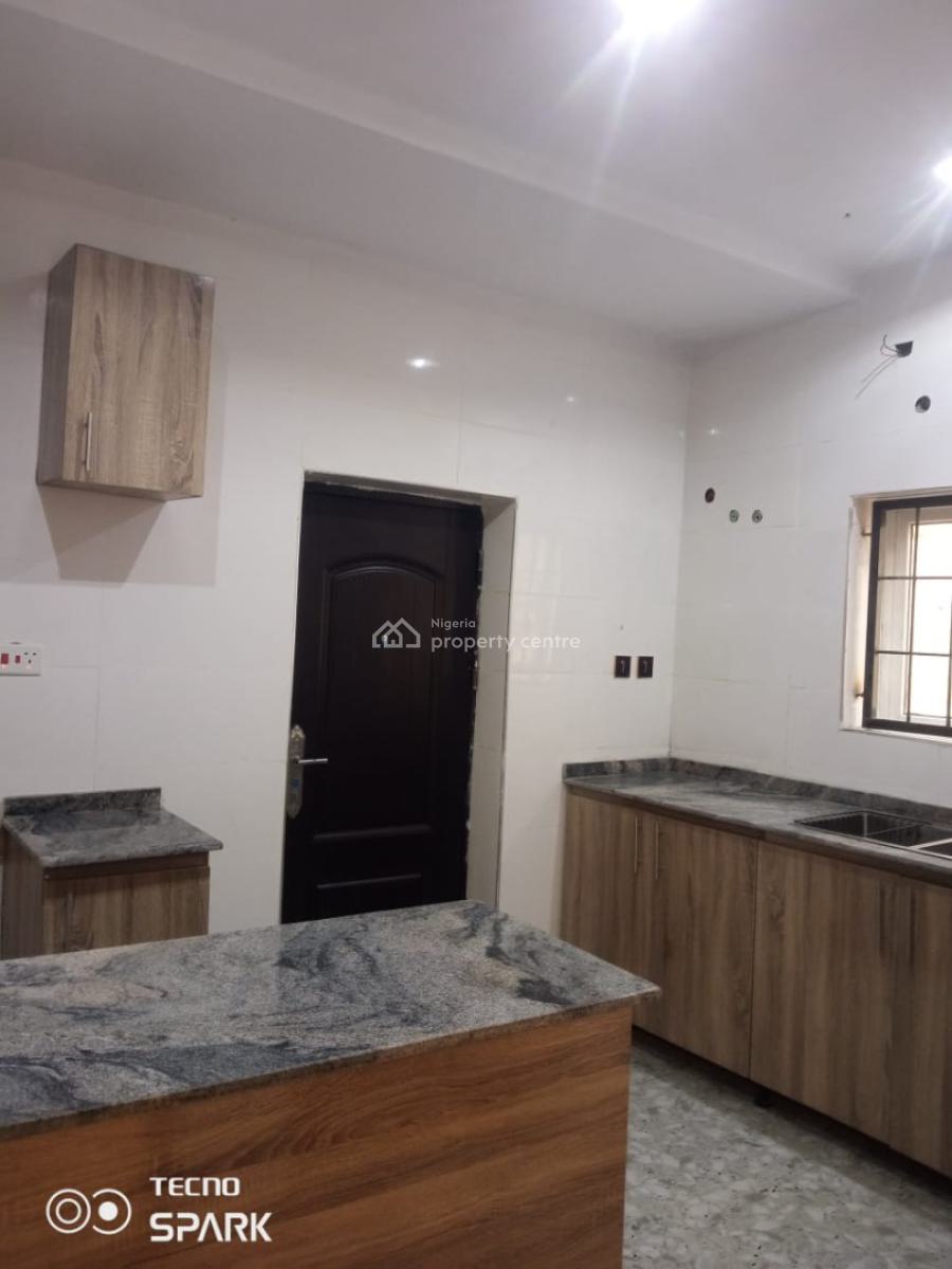 Standard Spaciously Built Brand New 3 Bedrooms Flat, Durumi, Abuja, Flat / Apartment for Rent