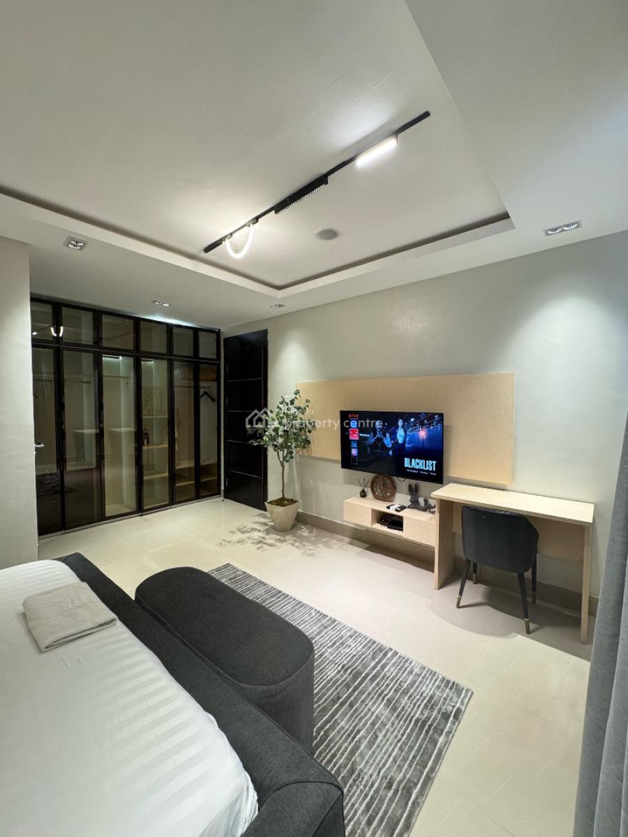 1 Bedroom Apartment, Admiralty Way, Lekki Phase 1, Lekki, Lagos, Flat / Apartment Short Let