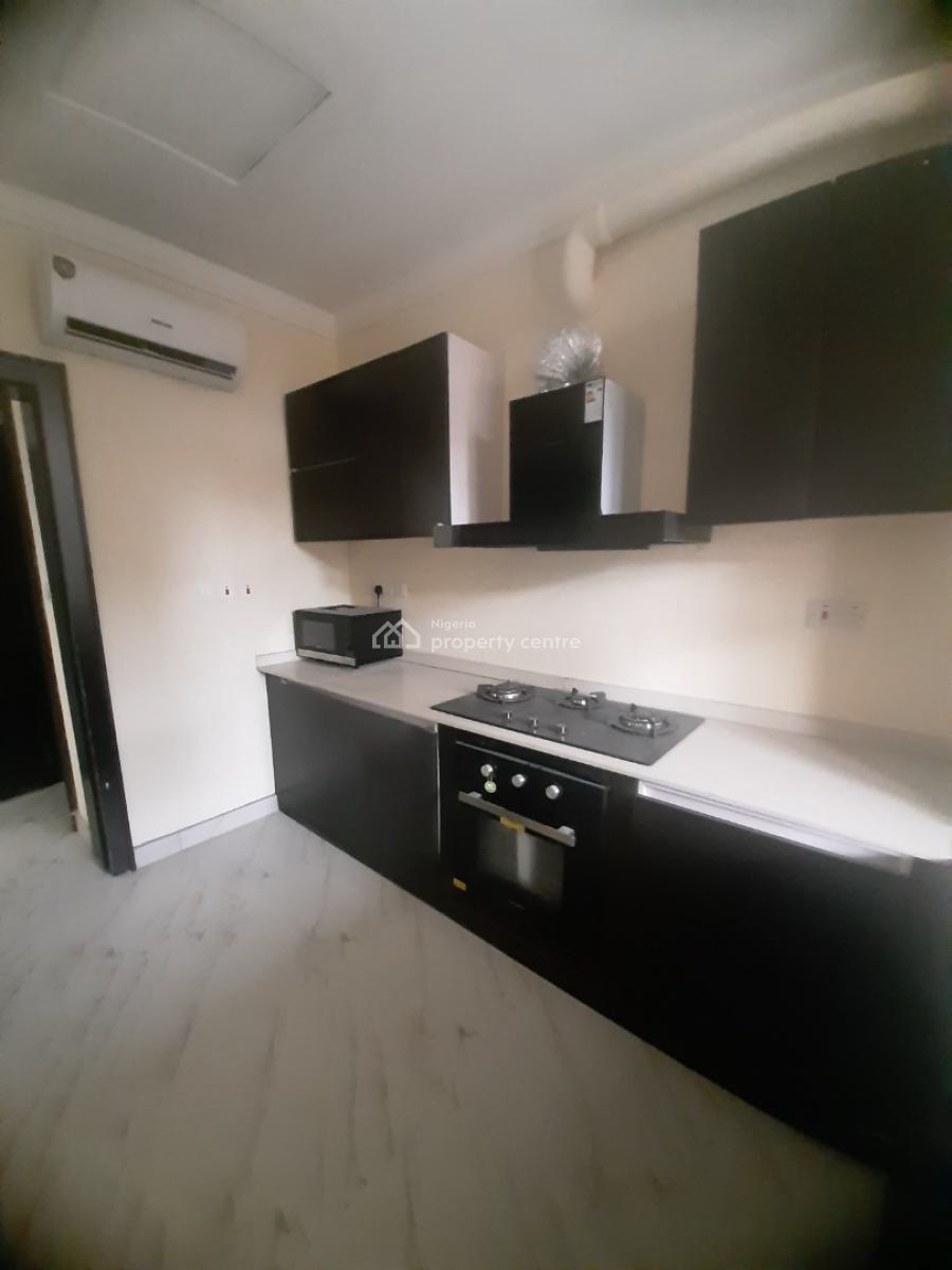 Rnt 8,000,000 Service Charge 2,500,000 Refundable Caution Fee 800,000, Victoria Island (vi), Lagos, Mini Flat (room and Parlour) for Rent