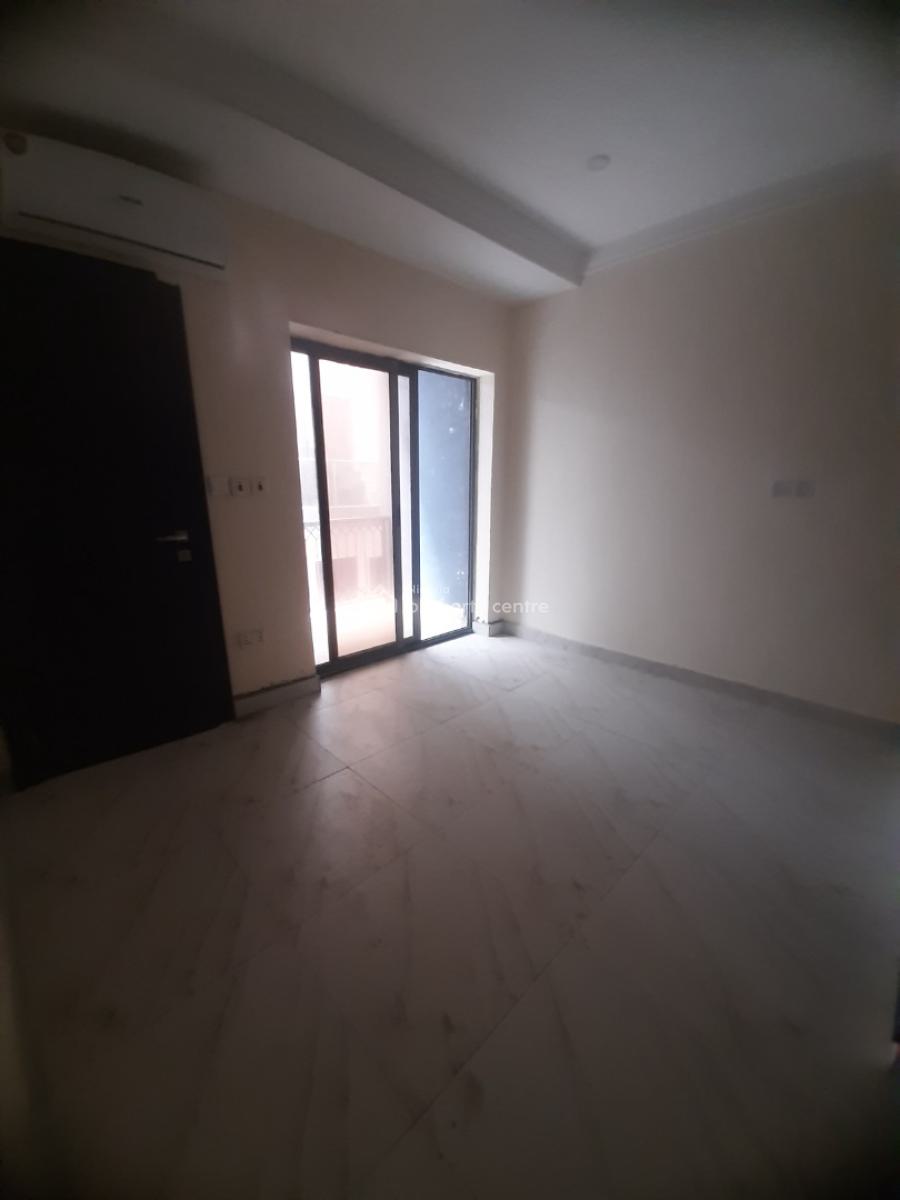 Rnt 8,000,000 Service Charge 2,500,000 Refundable Caution Fee 800,000, Victoria Island (vi), Lagos, Mini Flat (room and Parlour) for Rent
