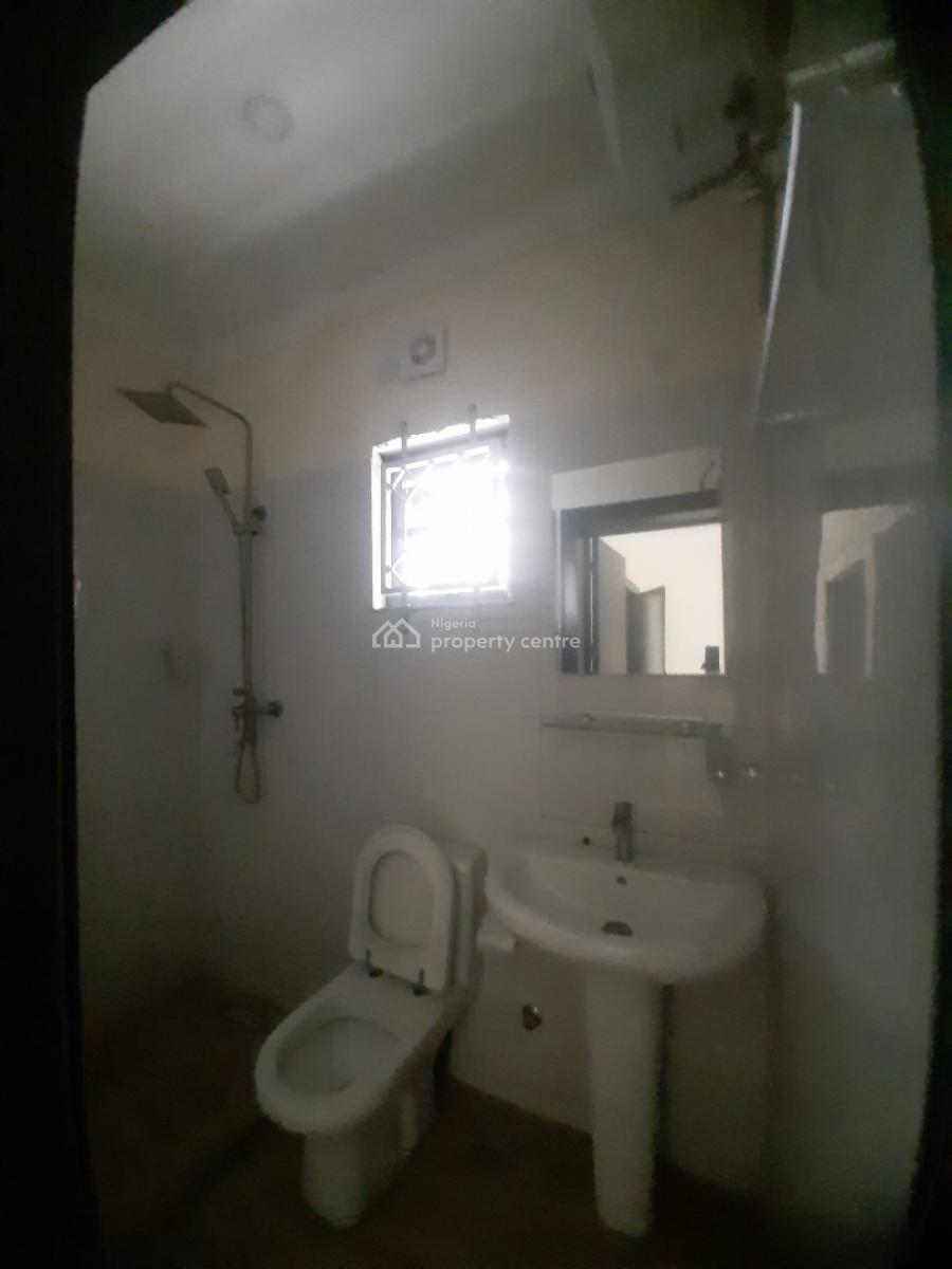 Rnt 8,000,000 Service Charge 2,500,000 Refundable Caution Fee 800,000, Victoria Island (vi), Lagos, Mini Flat (room and Parlour) for Rent