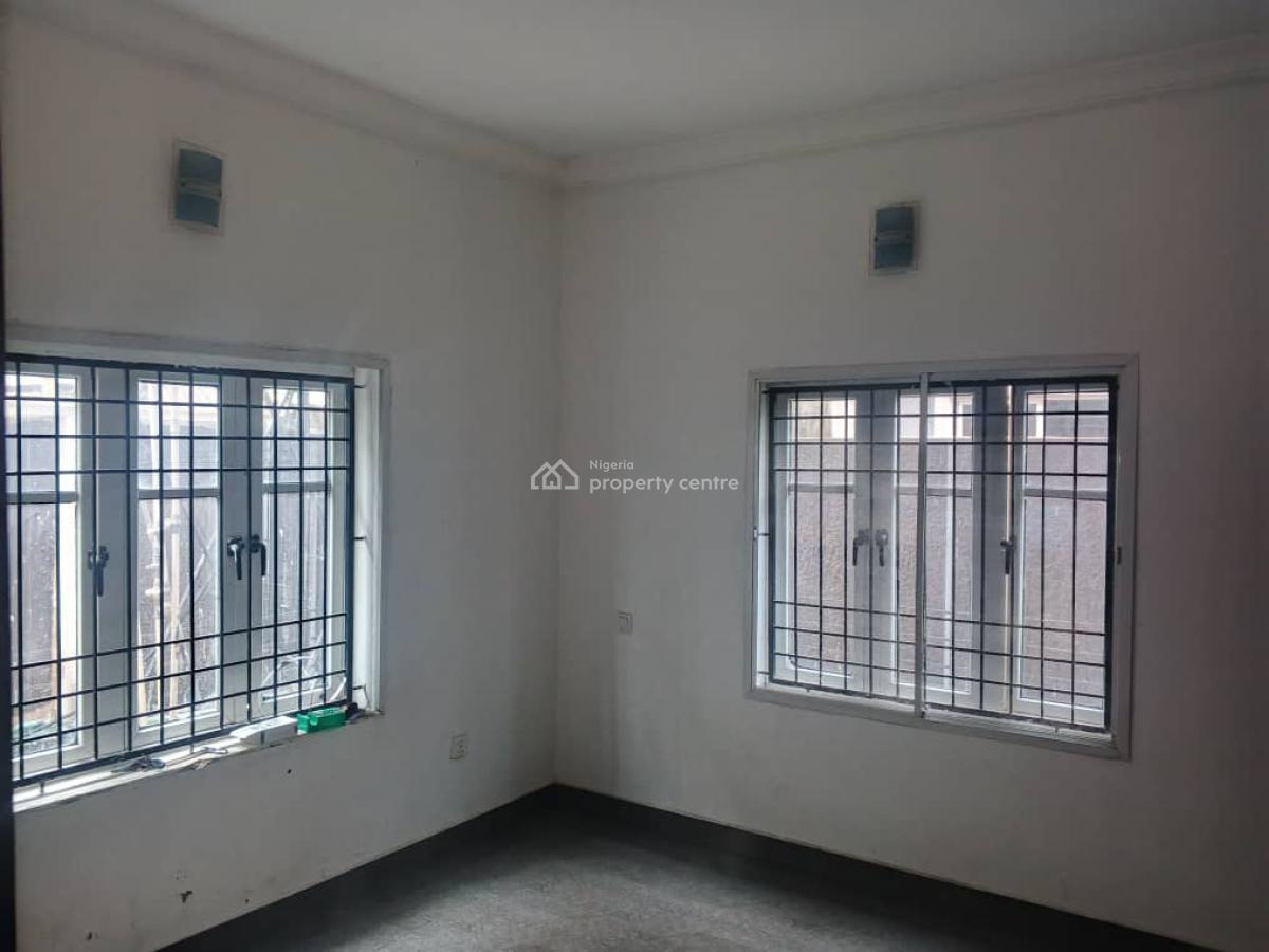 Spacious 3 Bedroom Luxury Apartment, Majek, 2 Minutes From Shoprite to Majek, Sangotedo, Ajah, Lagos, Flat / Apartment for Rent
