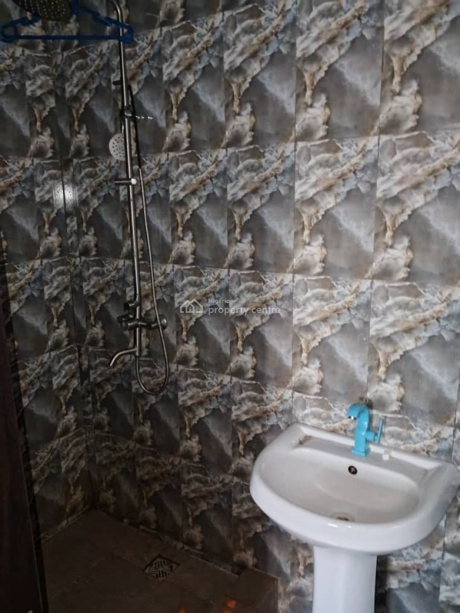 Three Bedroom Luxury Apartment, Majek, 2 Mins After Shoprite to Majek, Sangotedo, Ajah, Lagos, Flat / Apartment for Rent