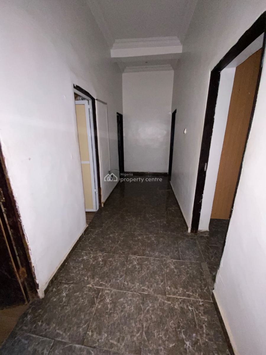 Neatly Used 3bedroom Flat in a Call to Enter Estate, Ajah, Lagos, Flat / Apartment for Rent