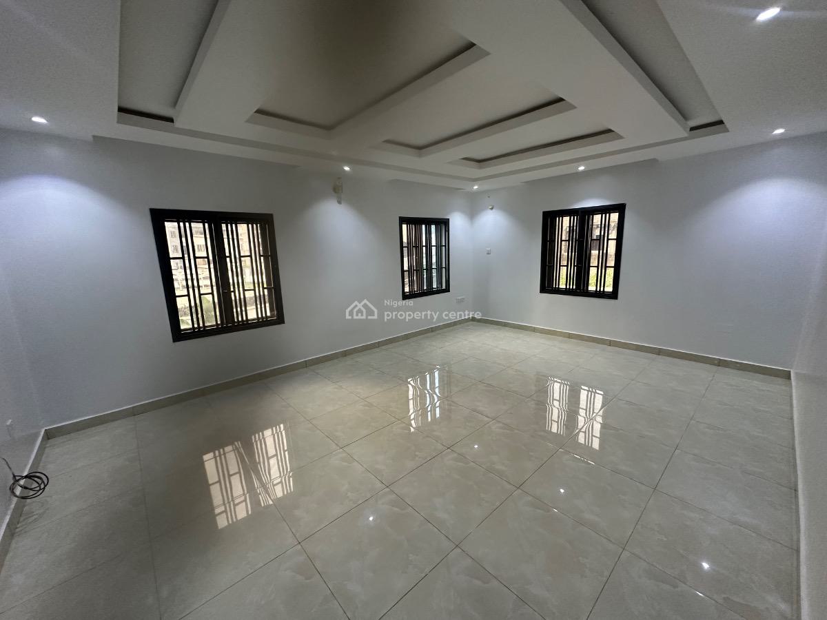 Well Built 4 Bedroom Semi-detached Duplex, Guzape District, Abuja, Semi-detached Duplex for Sale