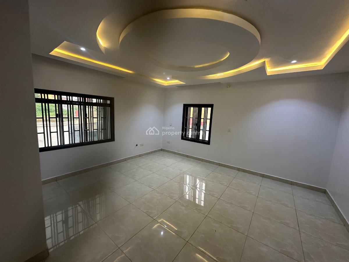 Well Built 4 Bedroom Semi-detached Duplex, Guzape District, Abuja, Semi-detached Duplex for Sale