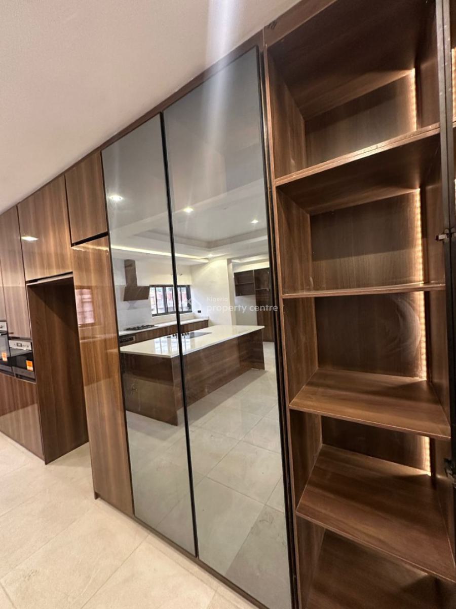 a Very Spacious & Newly Built 5 Bedroom Luxury Penthouse Maisonette, Ikoyi, Lagos, Flat / Apartment for Sale