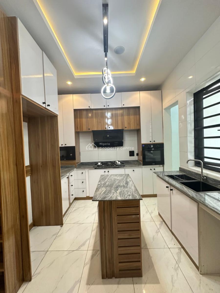Well - Designed & Spacious 4-bedroom Semi-detached Duplex with Bq, Ikota, Lekki, Lagos, Semi-detached Duplex for Sale