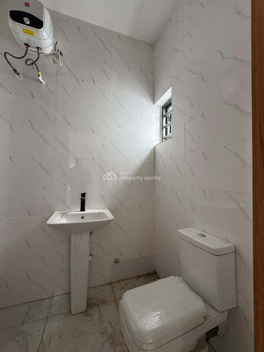 Stylish 4-bedroom Semi-detached Duplex with Bq in Ologolo, Ologolo, Lekki, Lagos, Semi-detached Duplex for Sale