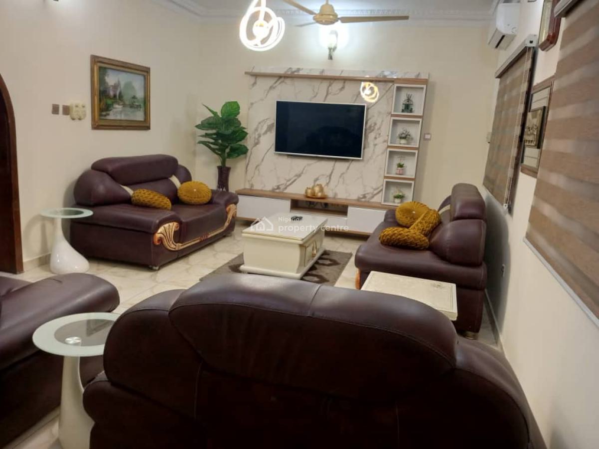 Executive 2bedroom Apartment, Pariola Estate, Ogudu Gra, Gra, Ogudu, Lagos, Flat / Apartment Short Let