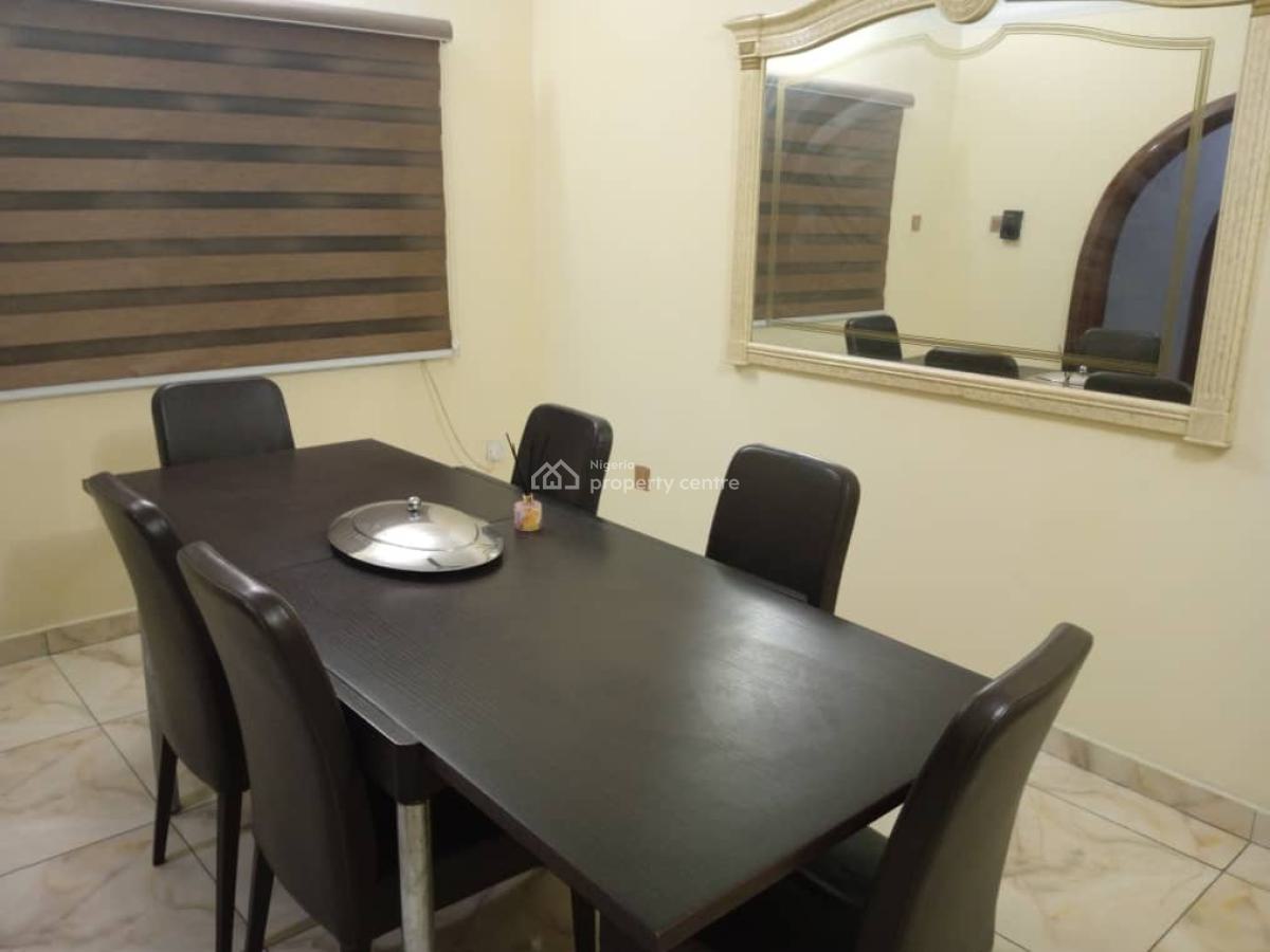 Executive 2bedroom Apartment, Pariola Estate, Ogudu Gra, Gra, Ogudu, Lagos, Flat / Apartment Short Let