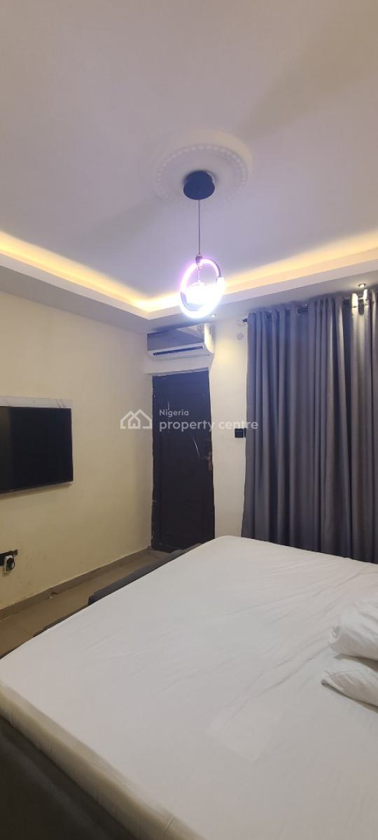 Luxury Studio Apartment Available, 4 Ofo Str, Pedro Gbagada Lagos, Pedro, Gbagada, Lagos, Self Contain (single Rooms) Short Let