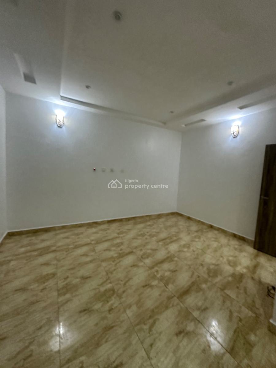 Luxury Smart Brand New 5 Bedroom Duplex with Bq, By Gaat, Gaduwa, Abuja, Terraced Duplex for Rent