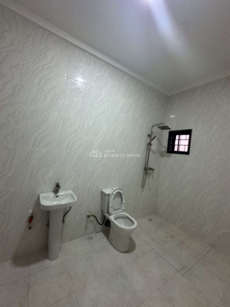 Luxury Smart Brand New 5 Bedroom Duplex with Bq, By Gaat, Gaduwa, Abuja, Terraced Duplex for Rent