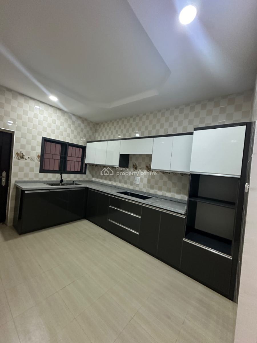 Luxury Smart Brand New 5 Bedroom Duplex with Bq, By Gaat, Gaduwa, Abuja, Terraced Duplex for Rent