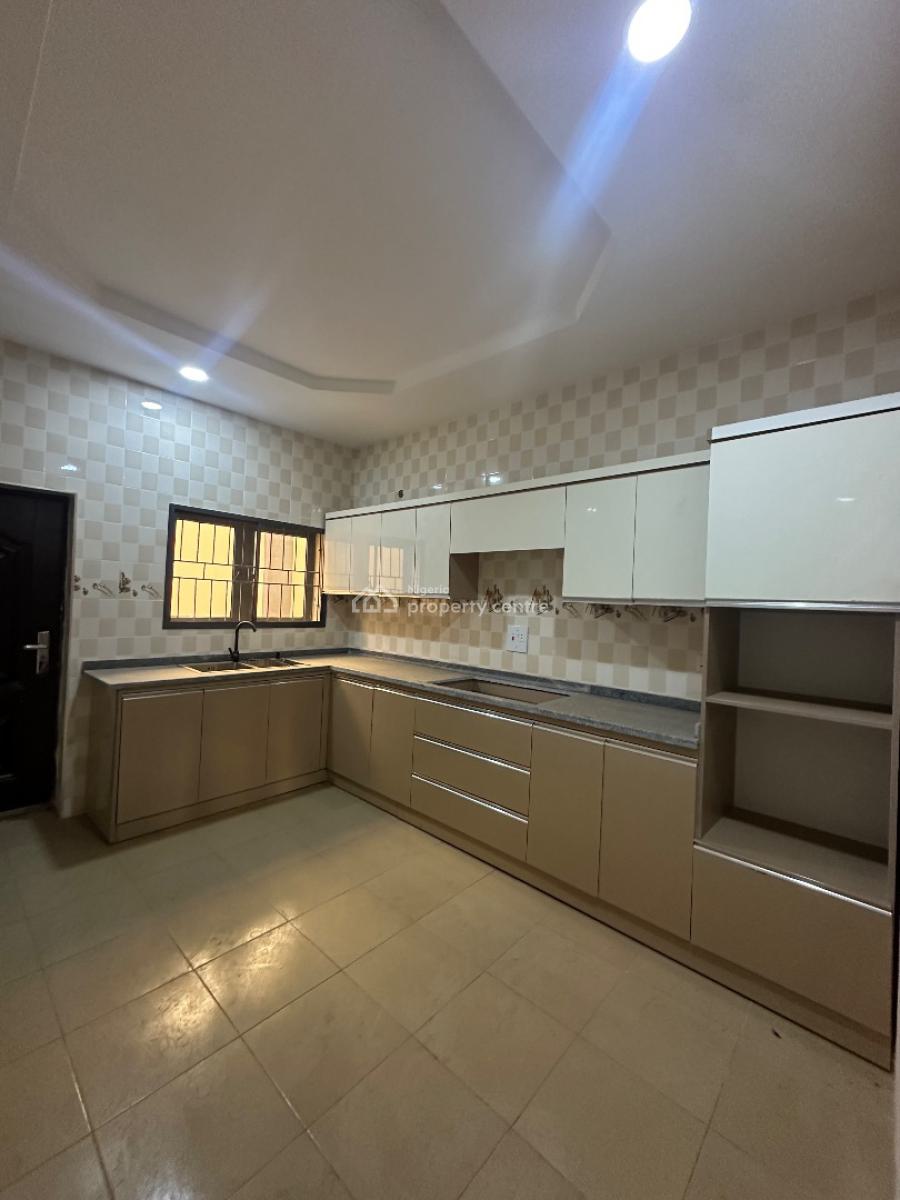 Luxury Smart Brand New 5 Bedroom Duplex with Bq, By Gaat, Gaduwa, Abuja, Terraced Duplex for Sale