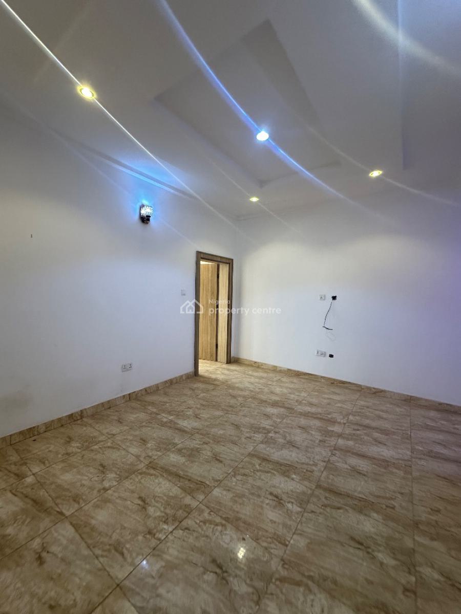 Luxury Smart Brand New 5 Bedroom Duplex with Bq, By Gaat, Gaduwa, Abuja, Terraced Duplex for Sale