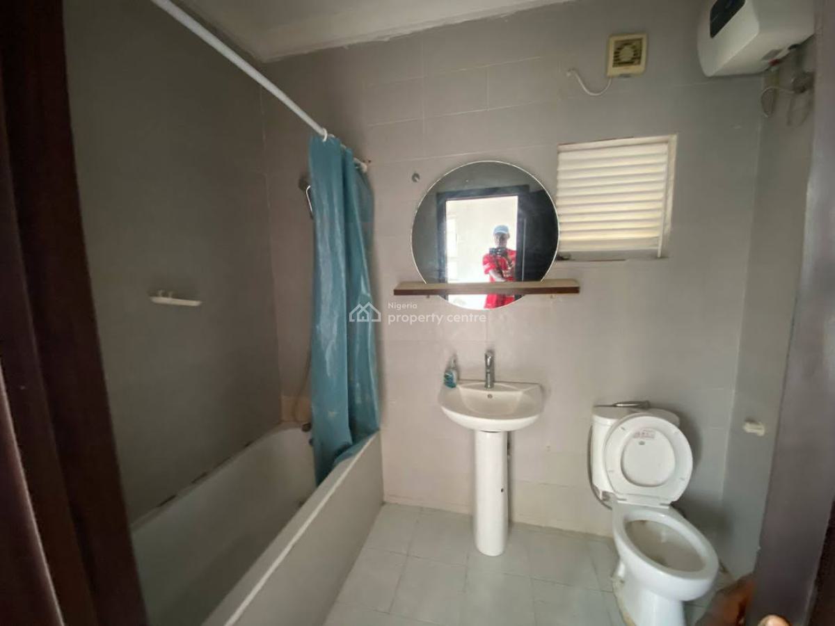Spacious and Well-finished 3-bedroom Flat with Bq, Oniru, Victoria Island (vi), Lagos, Flat / Apartment for Rent