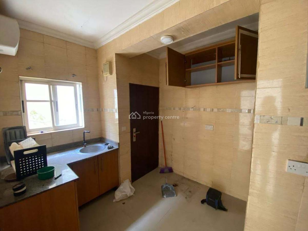 Spacious and Well-finished 3-bedroom Flat with Bq, Oniru, Victoria Island (vi), Lagos, Flat / Apartment for Rent