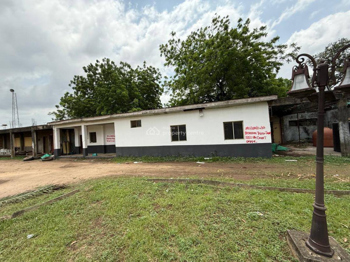 Prime Industrial Property, Agege Motor Road, Oshodi, Lagos, Commercial Property for Sale