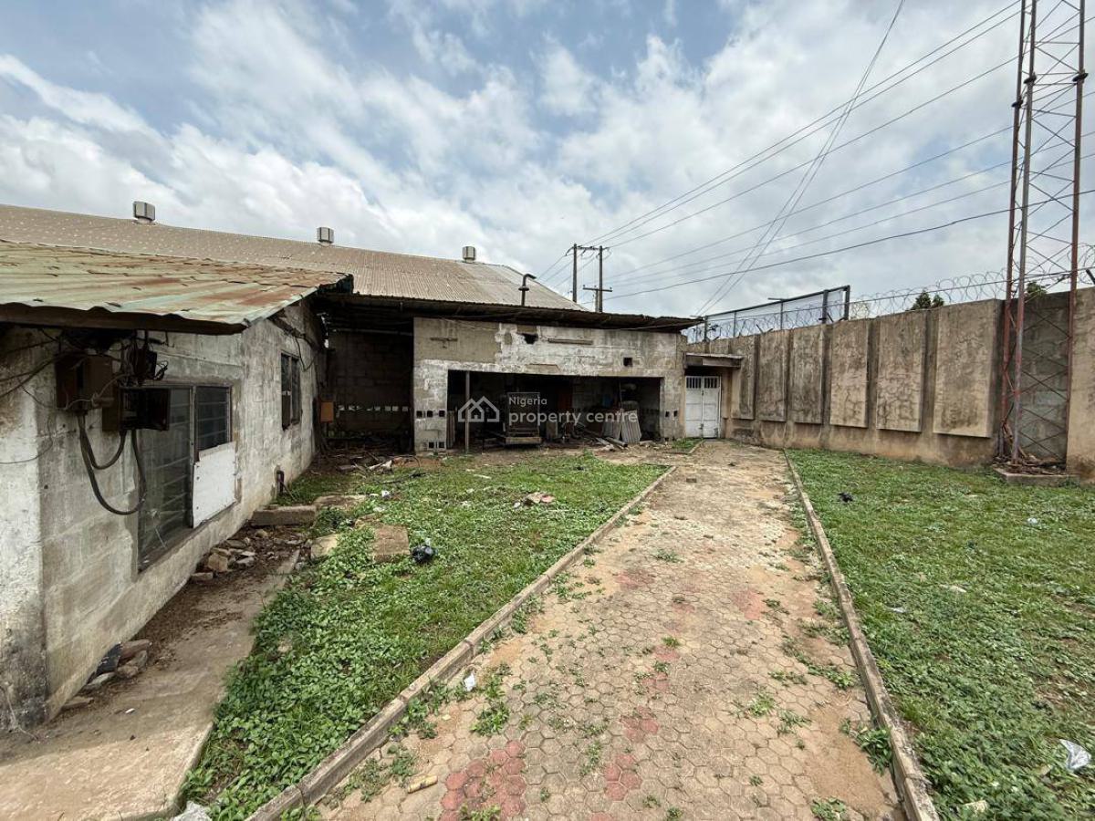 Prime Industrial Property, Agege Motor Road, Oshodi, Lagos, Commercial Property for Sale