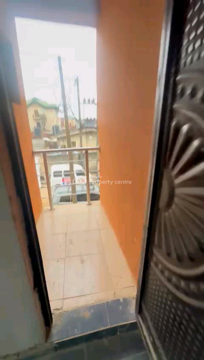 a Newly Built and Decent Roomself Con, Upstairs with Kitchen Cabs, Off Morocco Road, Shomolu, Lagos, Self Contain (single Rooms) for Sale