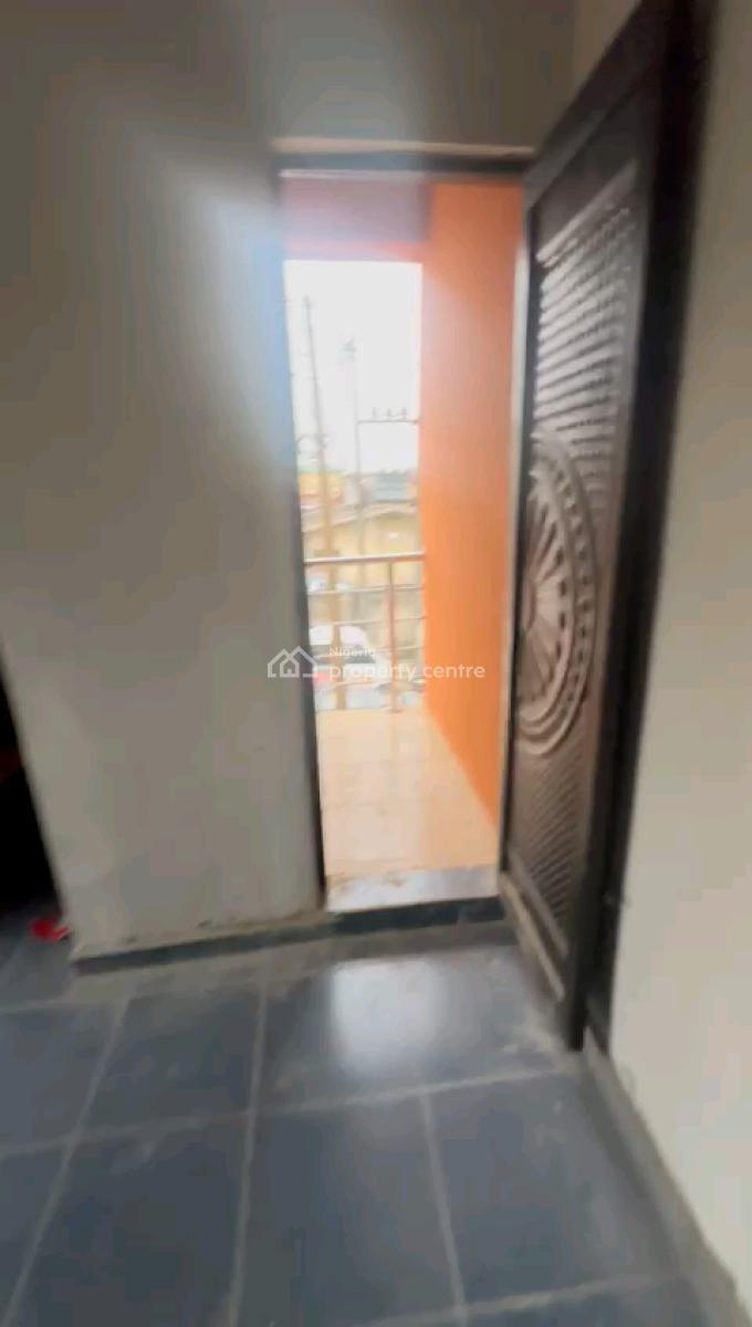 a Newly Built and Decent Roomself Con, Upstairs with Kitchen Cabs, Off Morocco Road, Shomolu, Lagos, Self Contain (single Rooms) for Sale