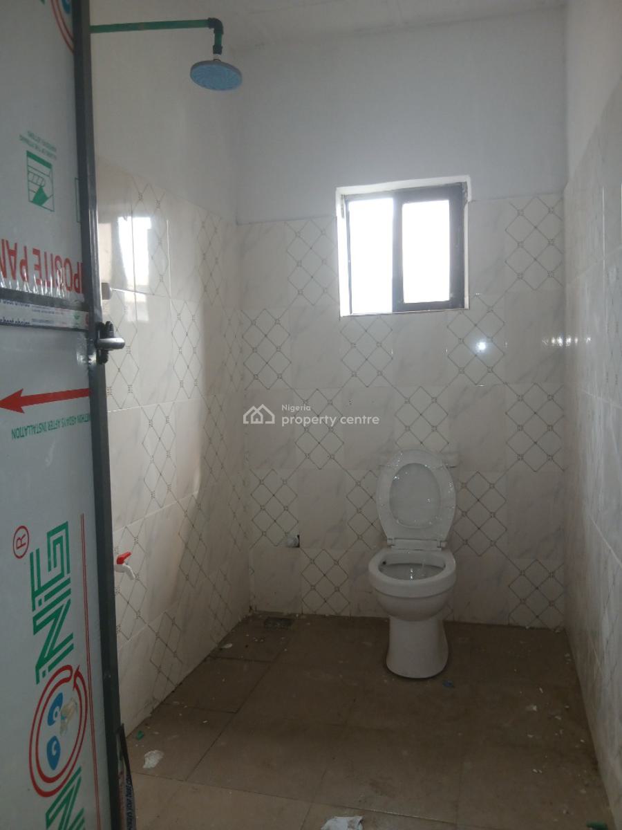 Nice Executive 3bedroom, Yaba, Lagos, Flat / Apartment for Rent