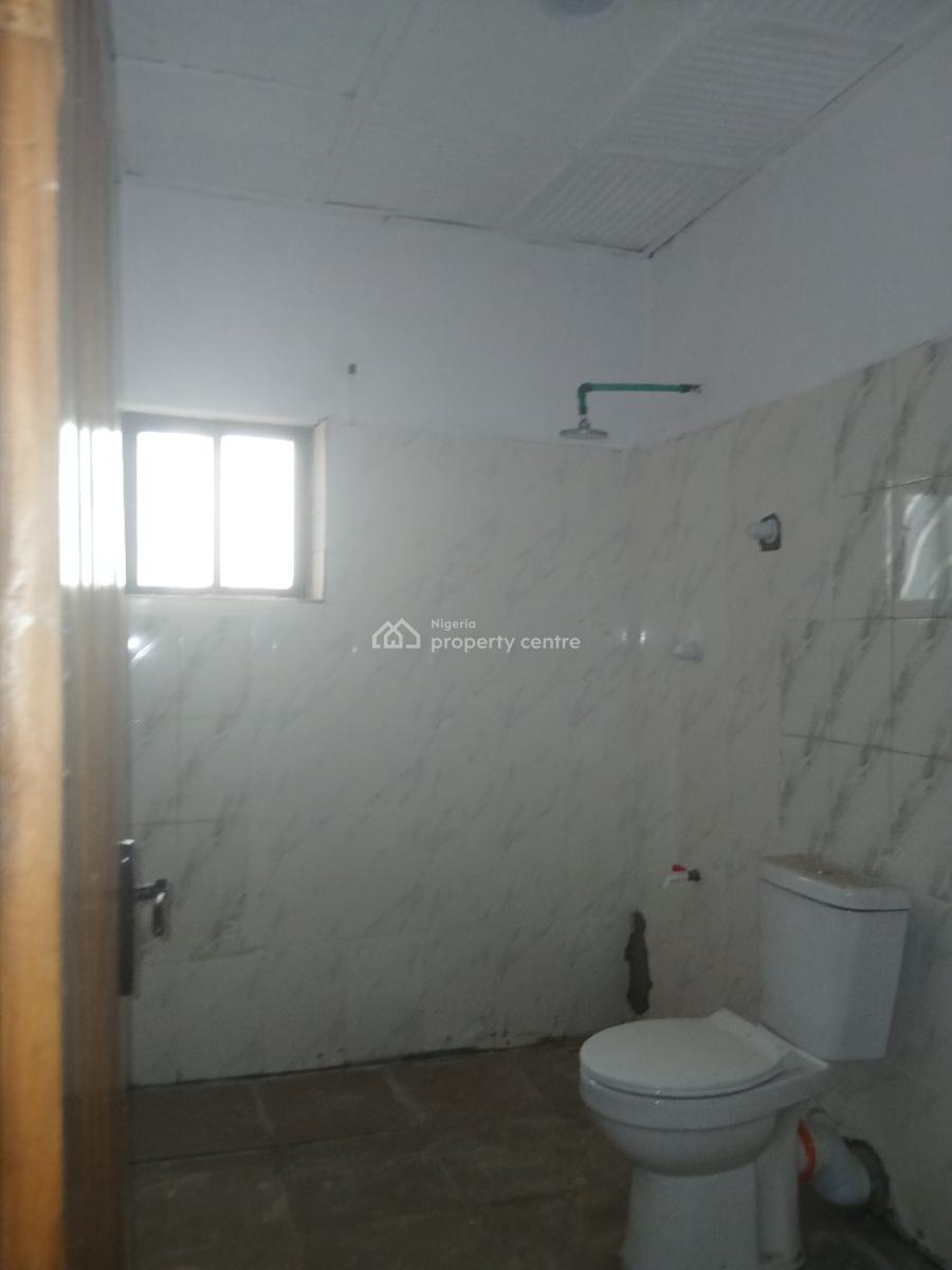 Nice Executive 3bedroom, Yaba, Lagos, Flat / Apartment for Rent