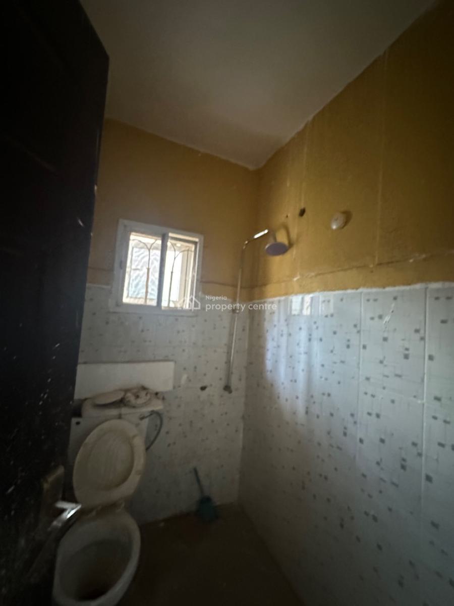Excellent Spacious 3 Bedroom Bungalow Standalone, Standard Estate, Galadimawa, Abuja, Detached Bungalow for Rent